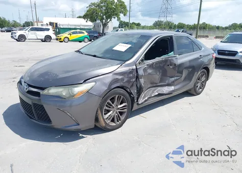 2015 Toyota Camry Se z USA, uszkodzony, nr VIN 4T1BF1FK5FU101120